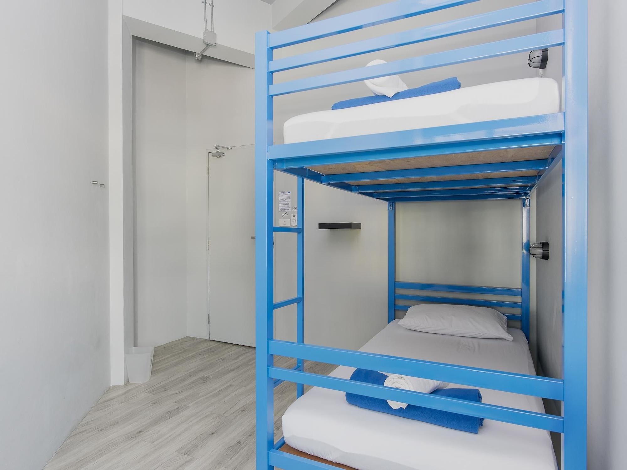 Loftel Station Hostel Бангкок Экстерьер фото