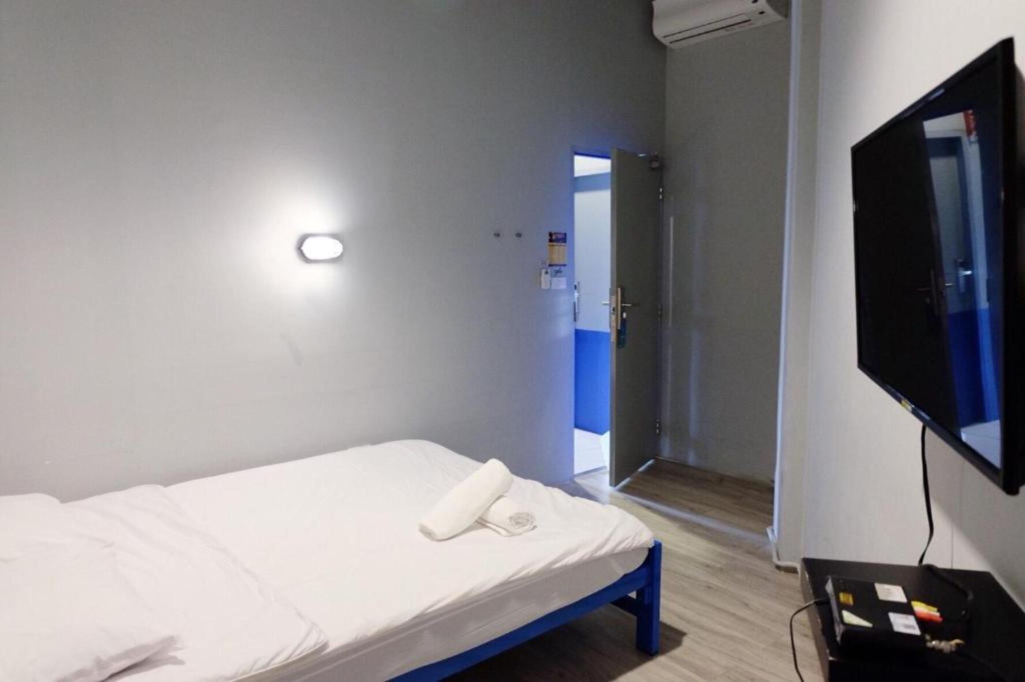 Loftel Station Hostel Бангкок Экстерьер фото