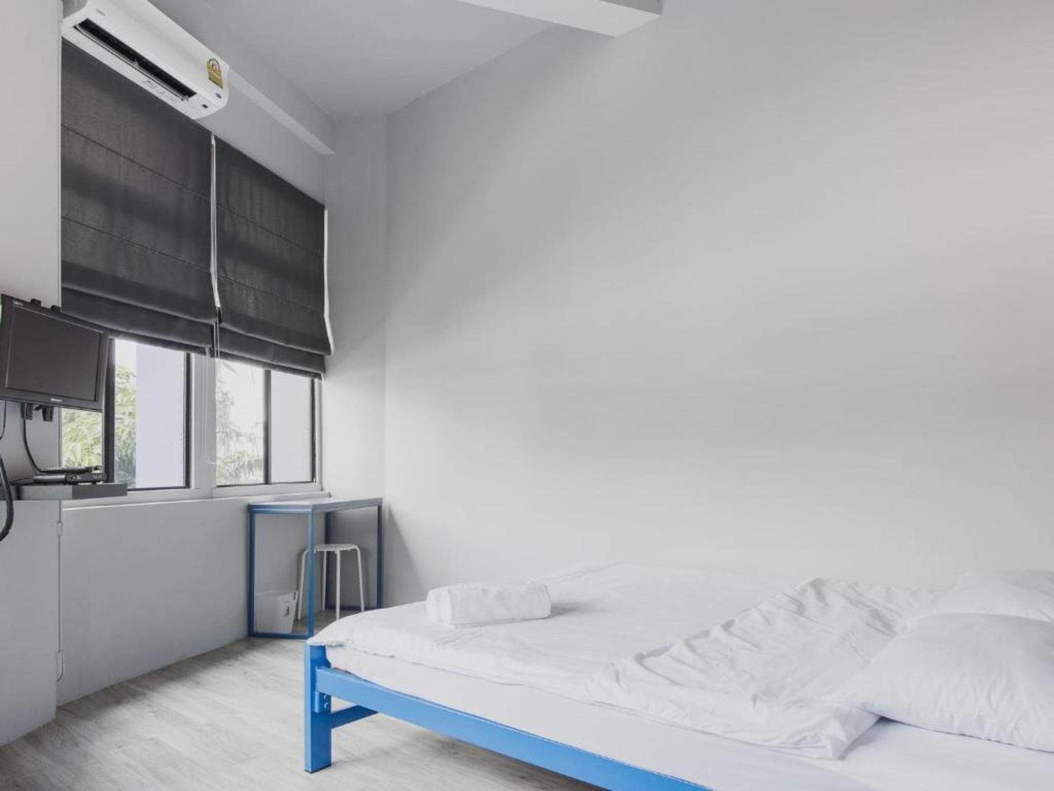 Loftel Station Hostel Бангкок Экстерьер фото