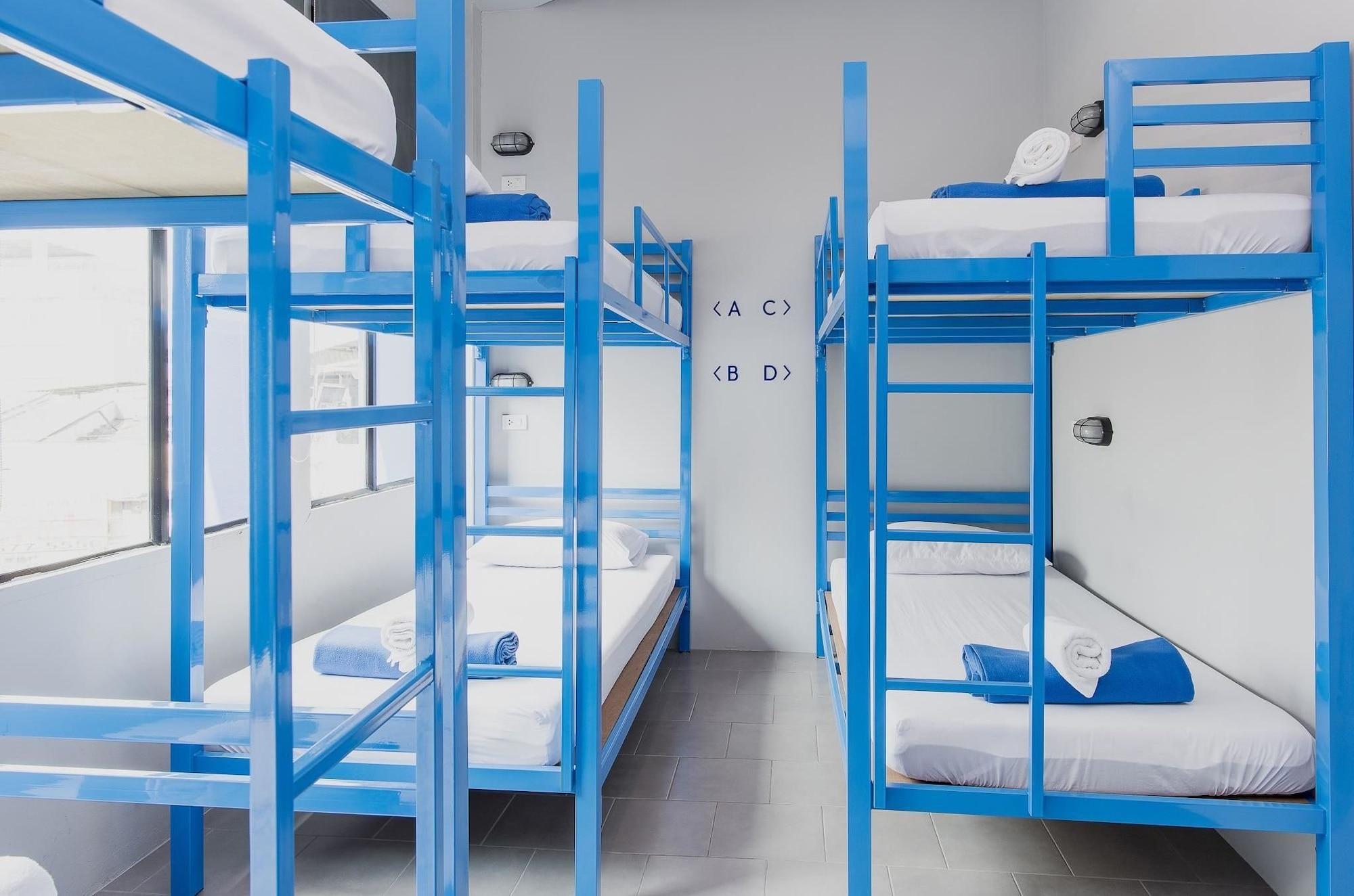 Loftel Station Hostel Бангкок Экстерьер фото