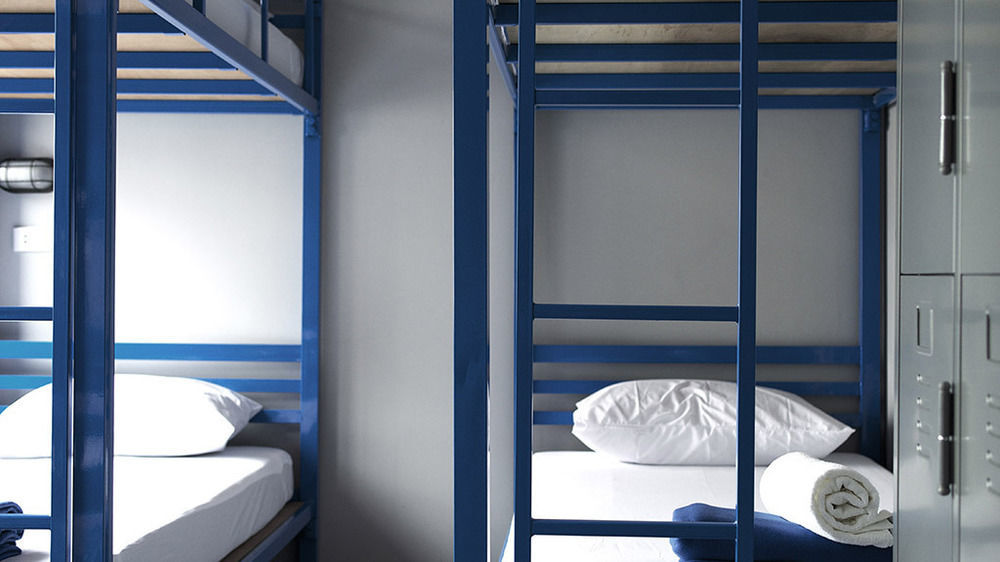 Loftel Station Hostel Бангкок Экстерьер фото